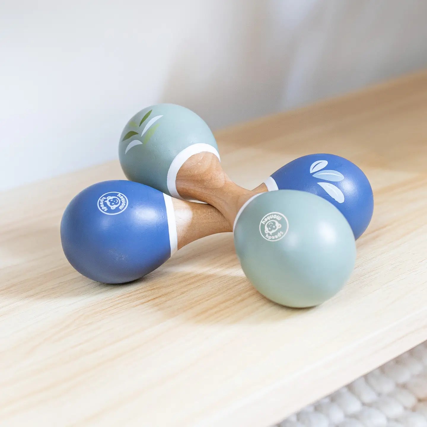 Wooded Maracas