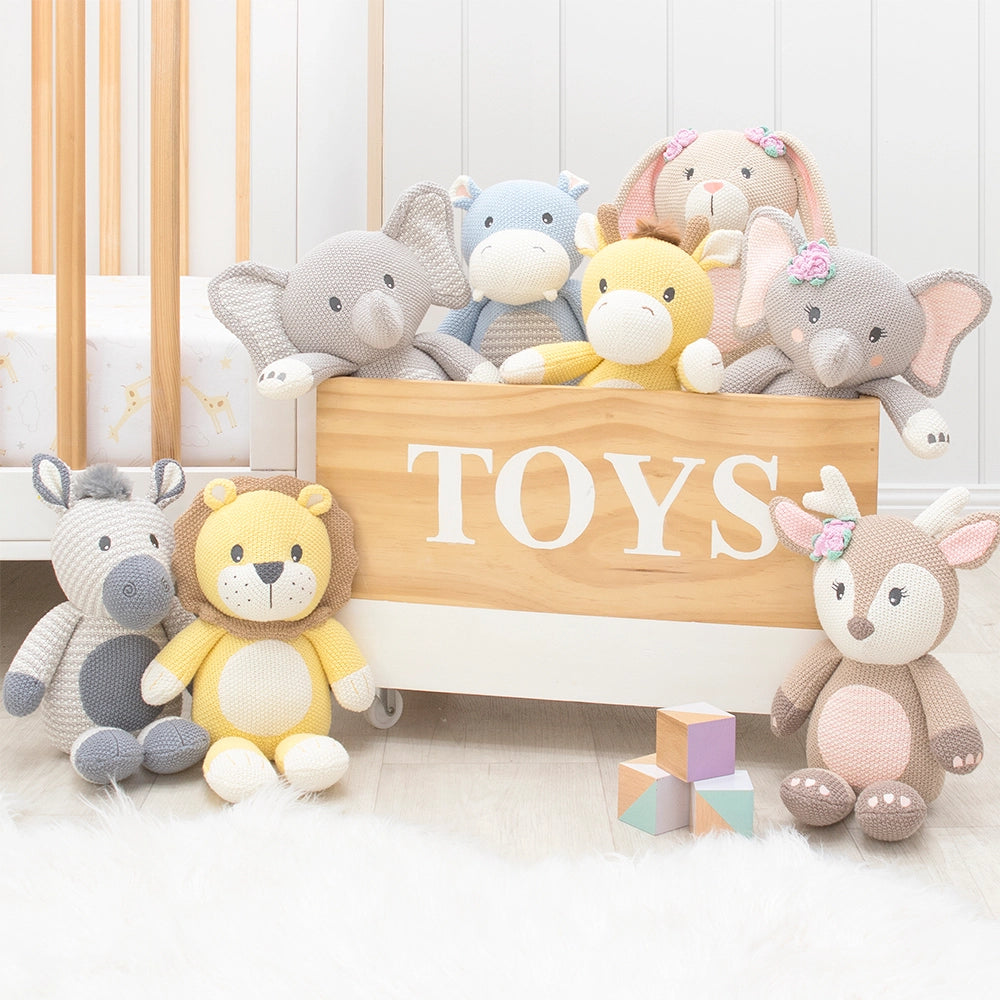 Leo the Lion | Knitted Toy