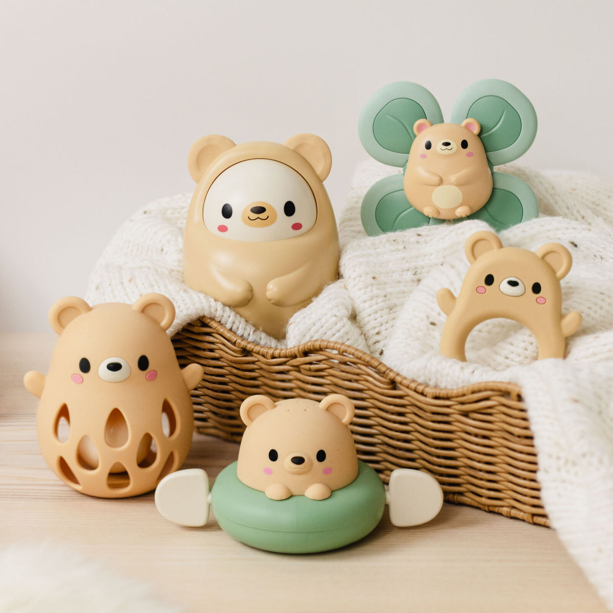 Roly Poly | Bear
